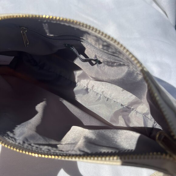 A New Day Off White Croc Embossed Shoulder Bag - Picture 9 of 12